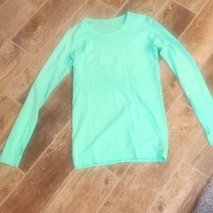 Lululemon size 8 mint green